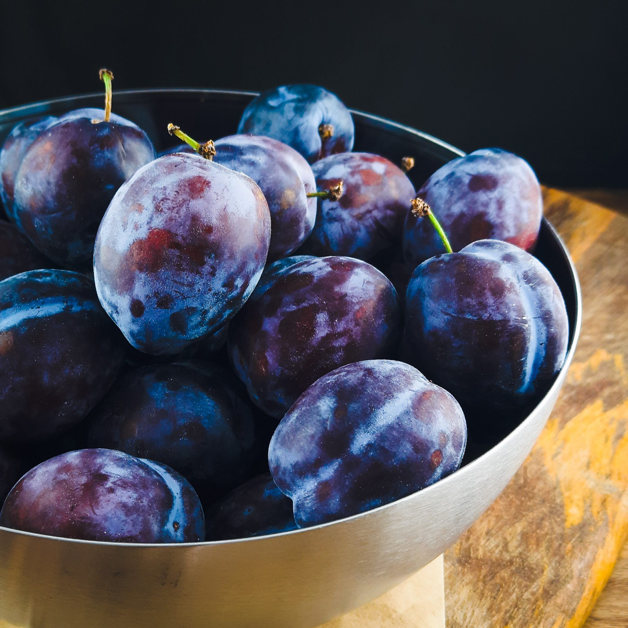 Zwetschgen Datschi mit Streuseln ist sommerliches Kuchenglück