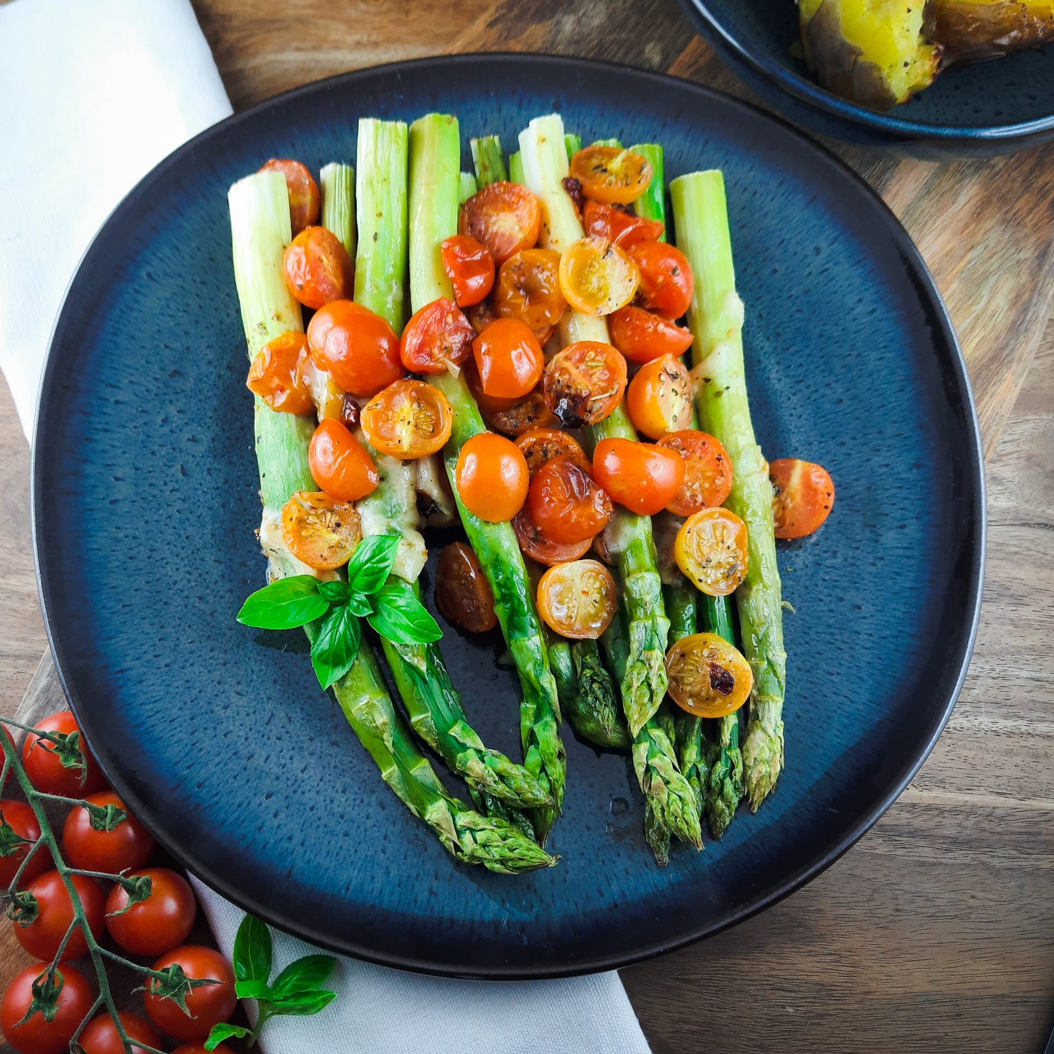 Pulled Beef Burger mit Teriyaki Marinade im Bao Bun